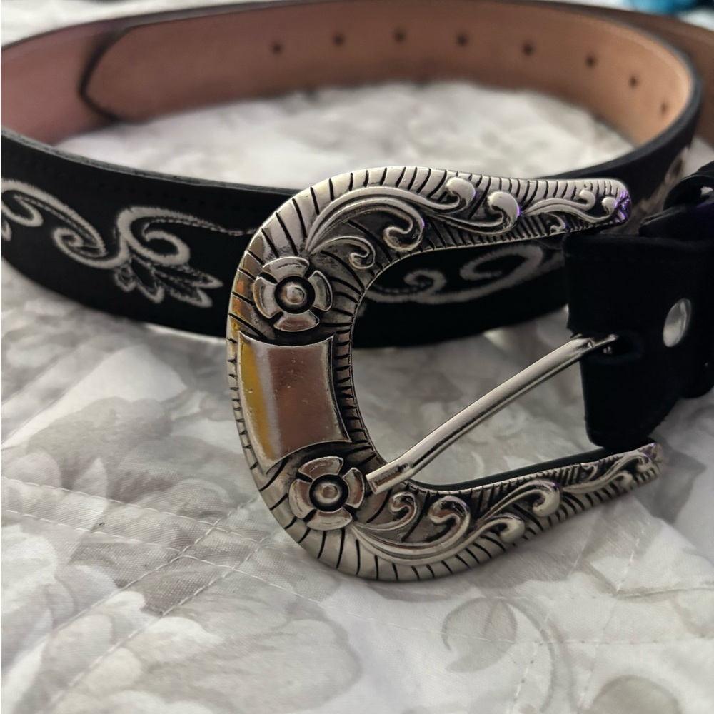 Source Unknown Black Belt with Silver Buckle